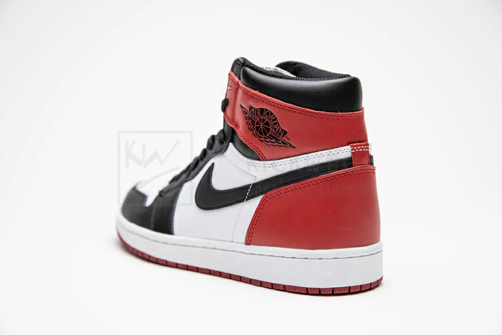 air jordan 1 og retro high black toe 555088 125